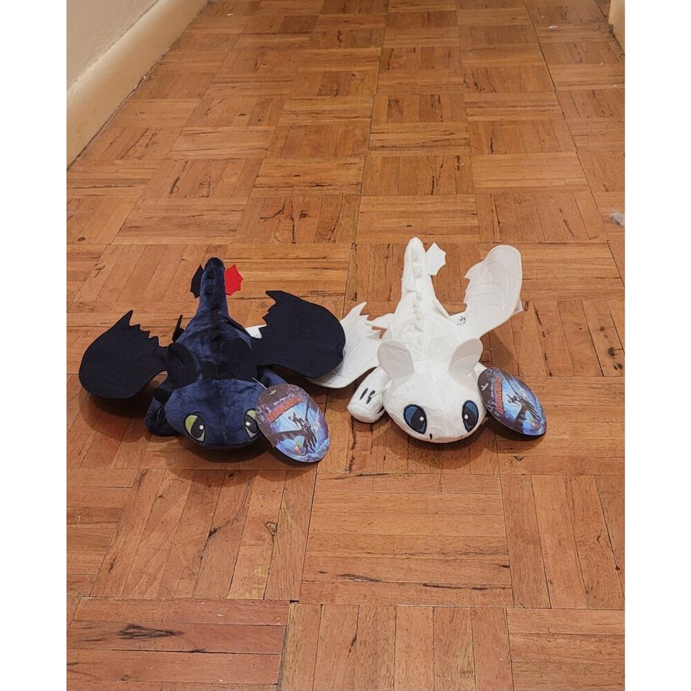 How Train Your Dragon Toothless Light Fury White Stuffed Animal Plush (2) 11 In